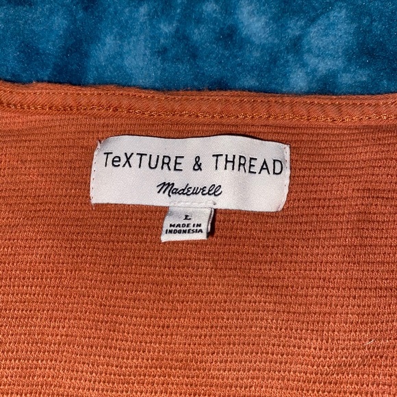 Texture & Thread Madewell Top - Picture 2 of 3